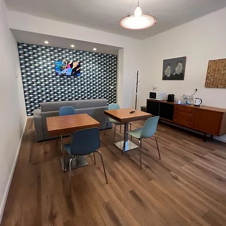 Maria Maddalena Oda ve Kahvaltı Bari